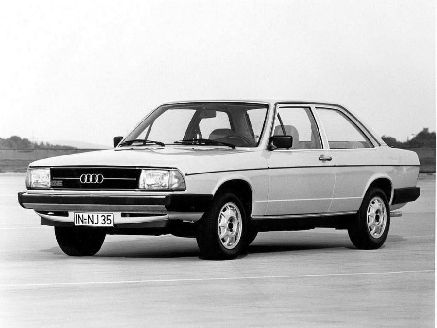  Audi 100 Coupe (C2) 1978 года  (фото 1 из 4)